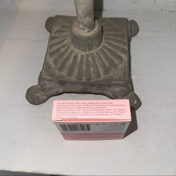 🐝 NIB MCo Beauty Mermaid Glow Highlighter - Picture 5 of 7